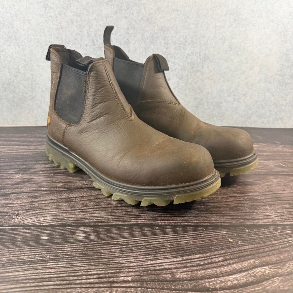 Wolverine men's size 10.5 Brown leather Chelsea boots with green sole